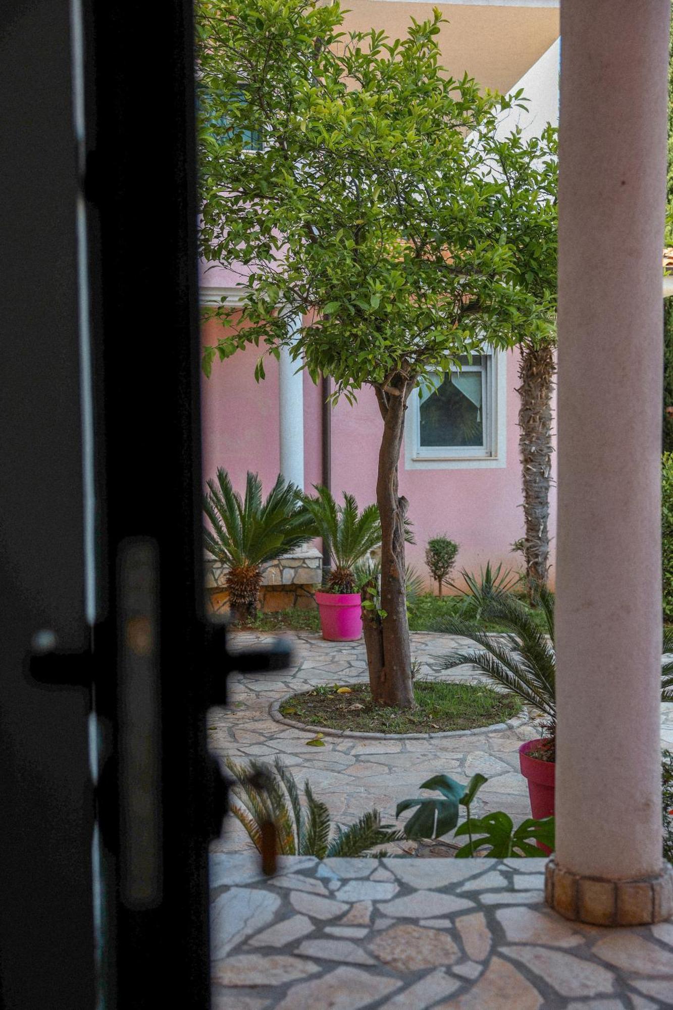 Hotel Casa Selimi Ulcinj Zewnętrze zdjęcie